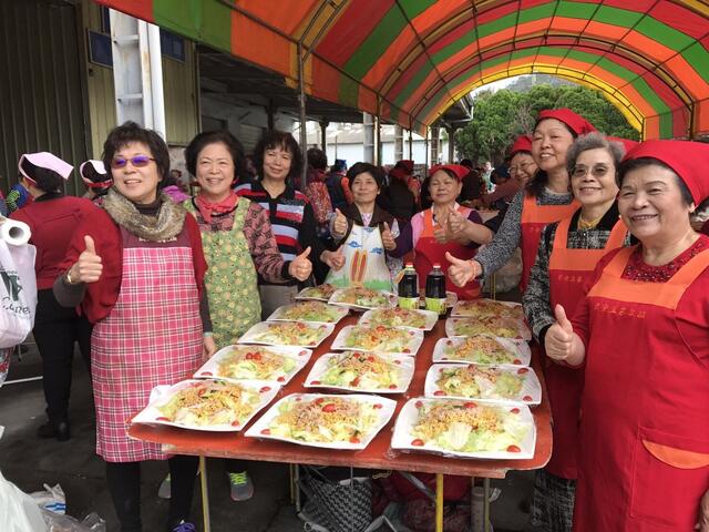 在地食材年菜成果发表会 丰原百人办桌庆佳节