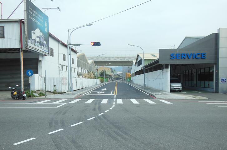 潭子民生街地下道填平通车