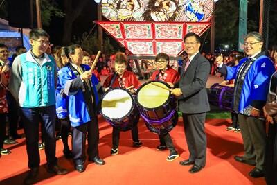 中台湾元宵灯会今晚开幕 台中公园、清水双灯区展至3/11