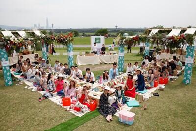 为花博暖身 风格野餐日市民广场登场