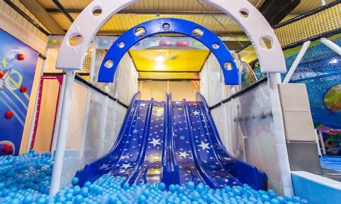 球池让小孩无不为之疯狂