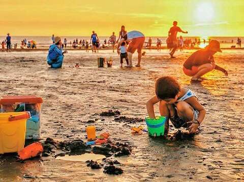 大安滨海夕阳