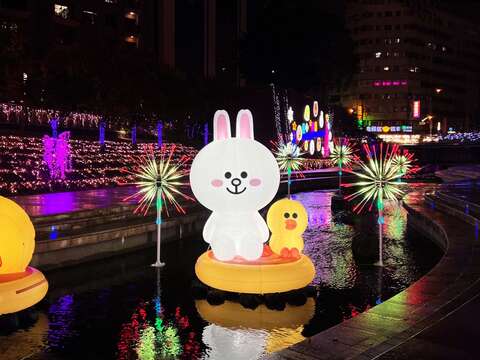 太陽 2023台中クリスマス・カーニバル「台中好甜 LINE FRIENDS好友来楽