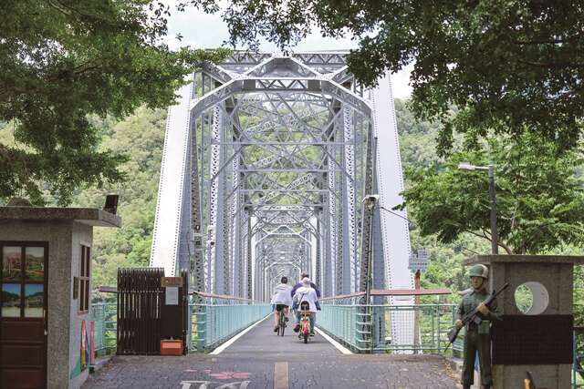 后丰铁马道(花梁钢桥)