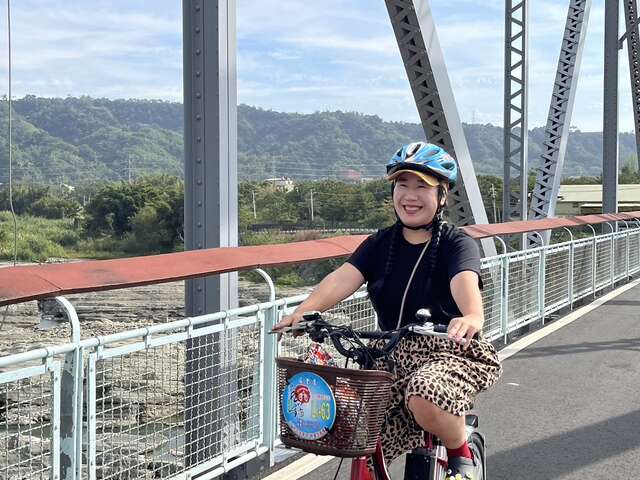 自行车畅游后丰铁马道_0