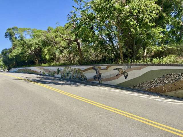 成功路-挡土墙美化