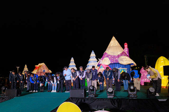 市府團隊感謝遊客參與