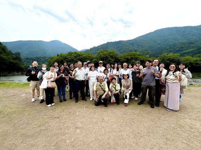 日本北陆地质公园考察团