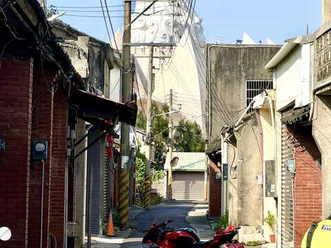 巷弄间-妈祖不只守护大海也守望着人民