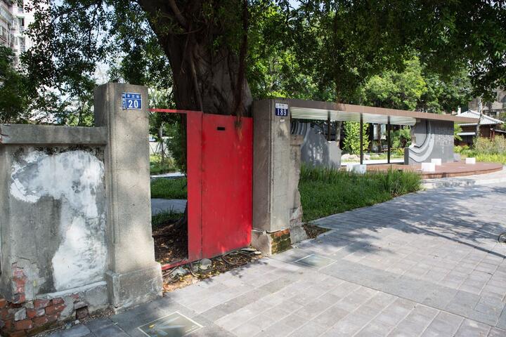 台中文学公园-红门