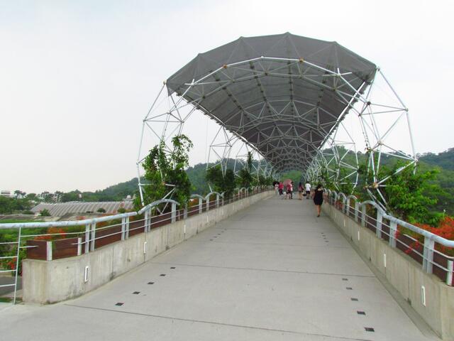921地震教育園區-橋