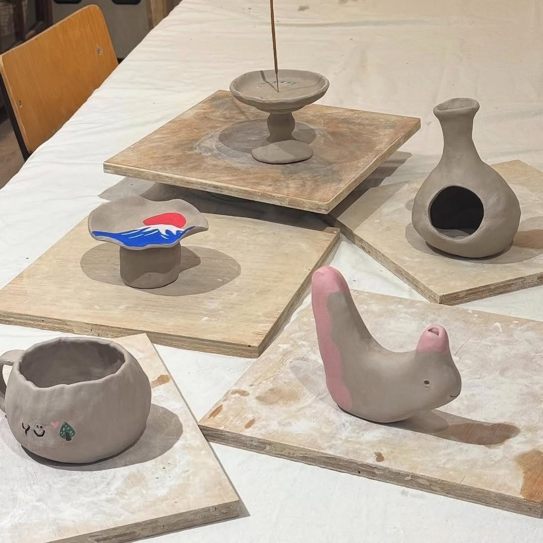 指尖与陶土的对话，捏出日常里的小温度，最chill陶艺时光☕️