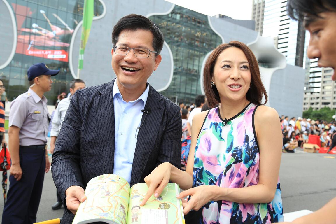 台中国际踩舞祭 林佳龙到场