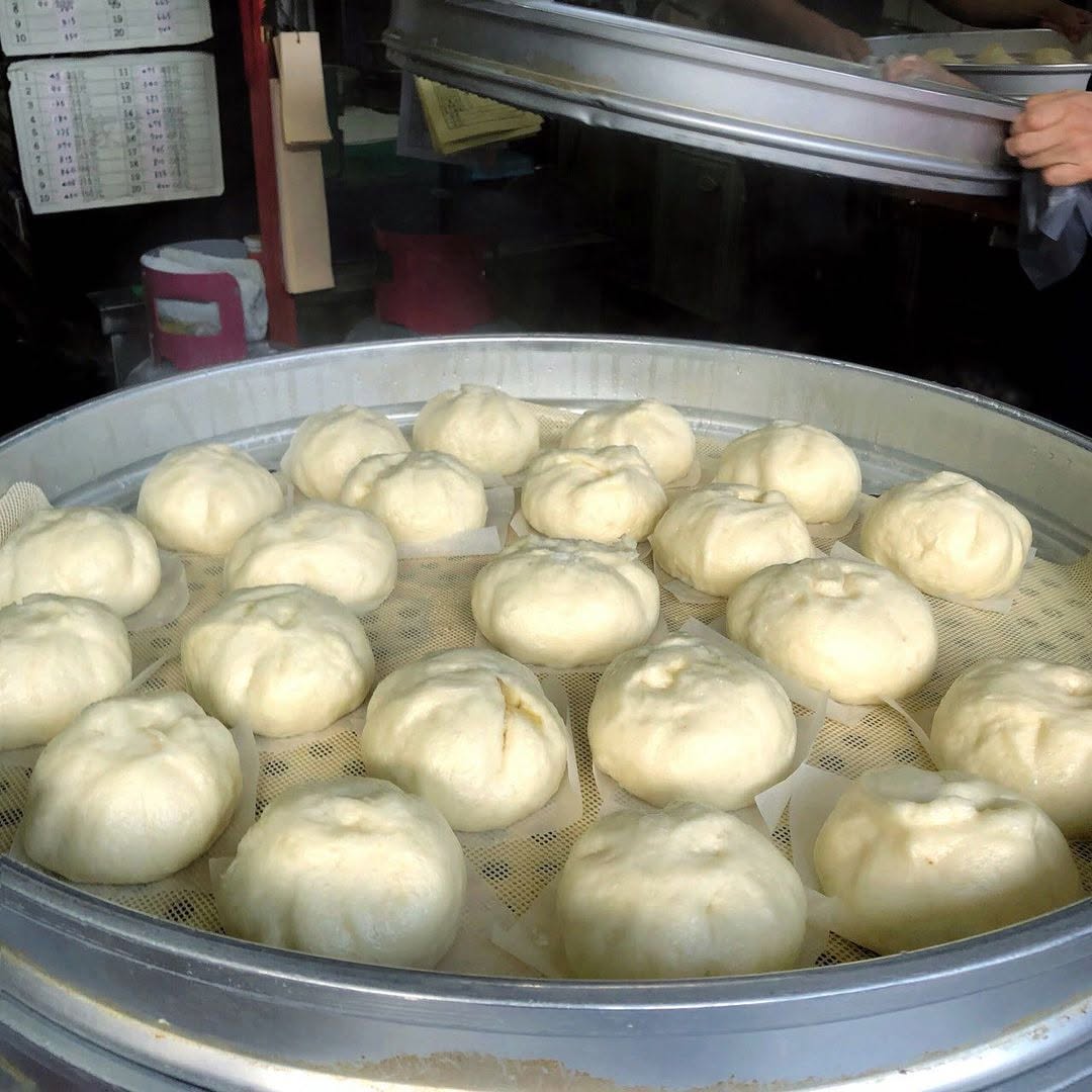 在山谷灯光闪耀的夜里，来一趟贴心暖胃的谷关美食之旅吧 🍲